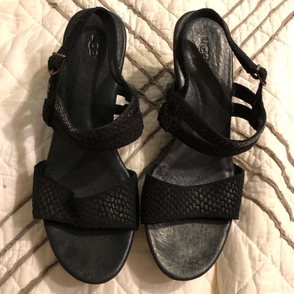 Ugg wedges like new size 9